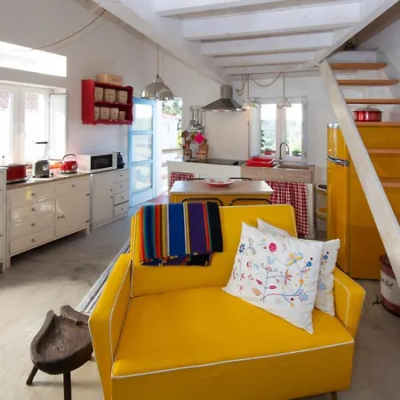 Valley House Old Town Сasa de vacaciones Aljezur