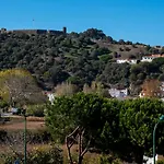 Valley House Old Town בית נופש