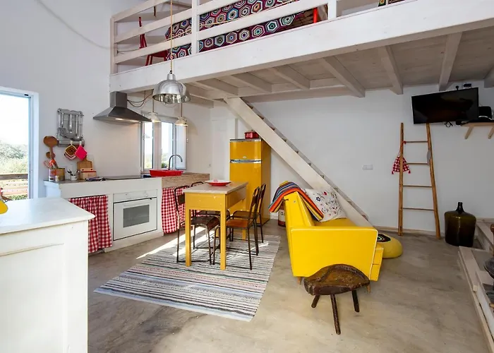 Valley House Old Town *